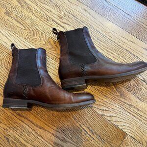 Frye Melissa Chelsea Boots, Size 8